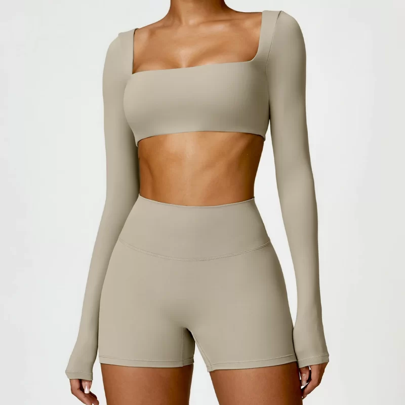 Long Sleeve Crop Top - wholesale workout clothes - activewearvibe.com